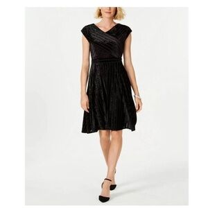 NY COLLECTION Black Velvet Cocktail Dress